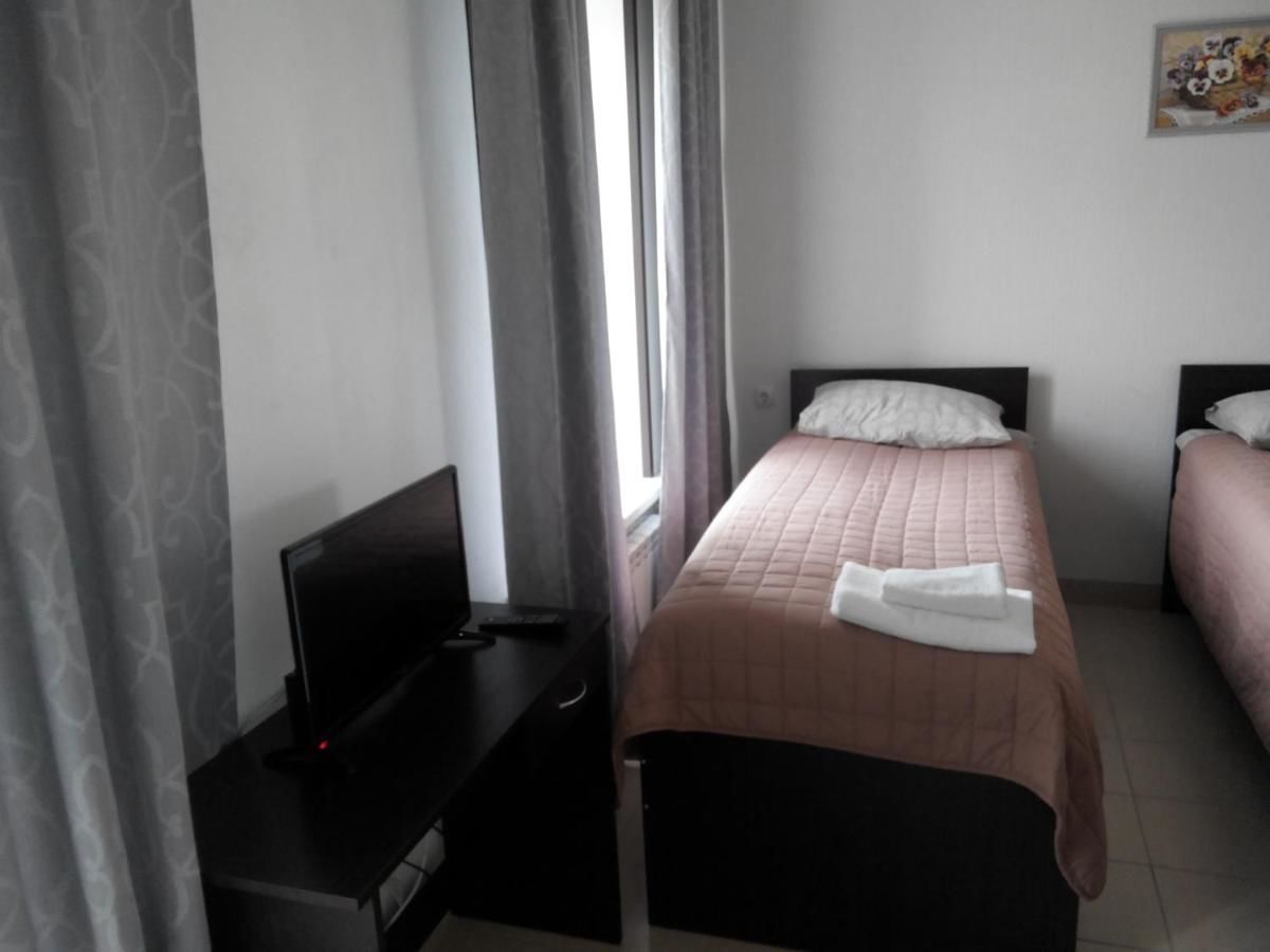 Гостевой дом Mari Hotel Мариуполь-13